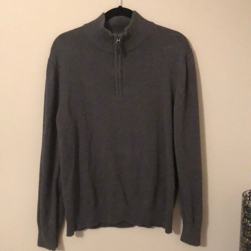 Men’s Merona Charcoal Gray Sweater Size Large